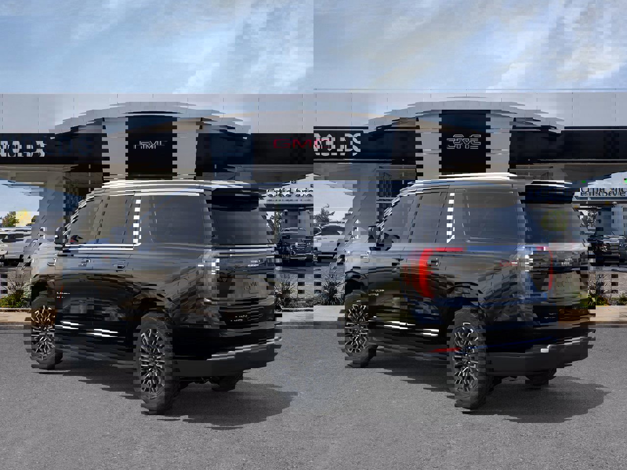 New 2026 GMC Yukon XL Elevation image 3