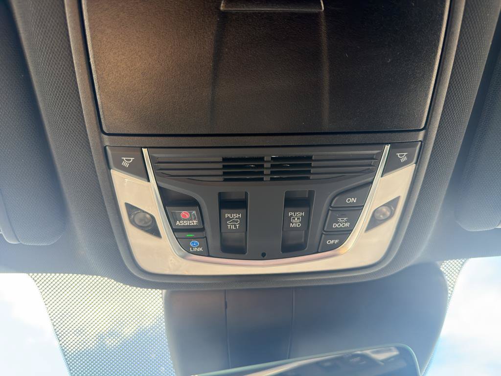 Certified 2023 Acura RDX w/ Advance Package AWD/4WD image 18