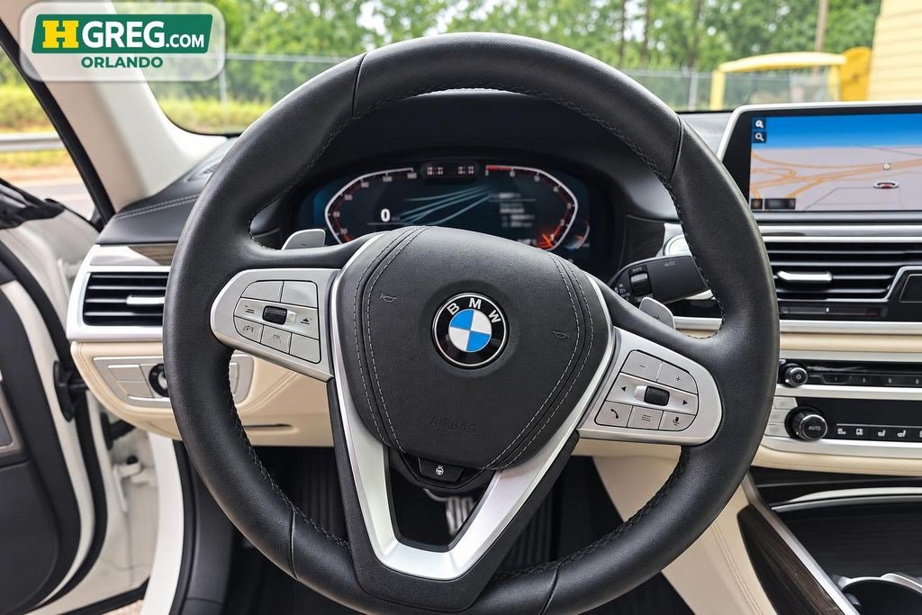 Used 2021 BMW 750i xDrive w/ Executive Package AWD/4WD image 14