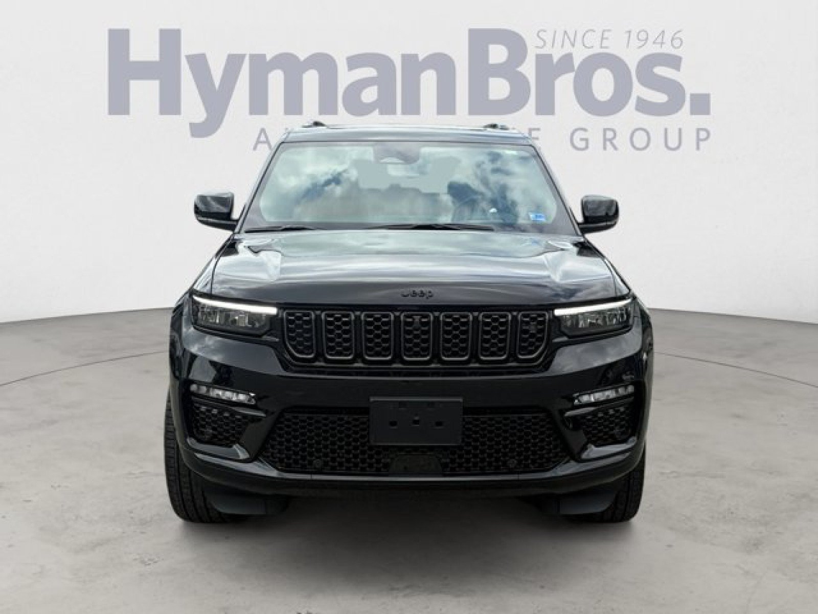 Used 2025 Jeep Grand Cherokee Summit w/ Adv Protech Group IV AWD/4WD image 8