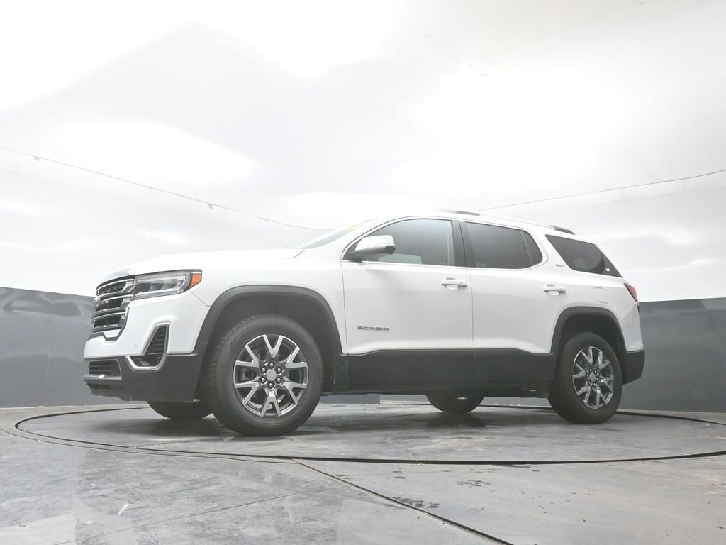 Used 2023 GMC Acadia SLT image 29