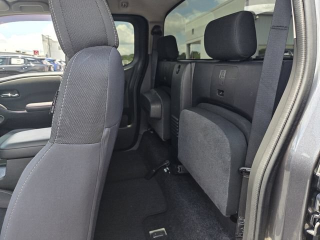 Certified 2024 Nissan Frontier SV w/ Technology Package AWD/4WD image 11