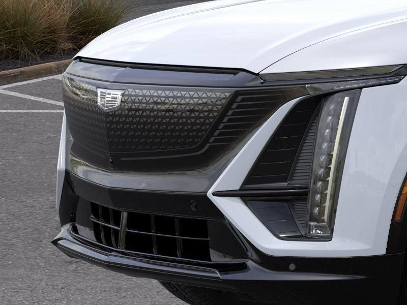 New 2026 Cadillac Lyriq Sport w/ LPO, Floor Liner Package AWD/4WD image 13