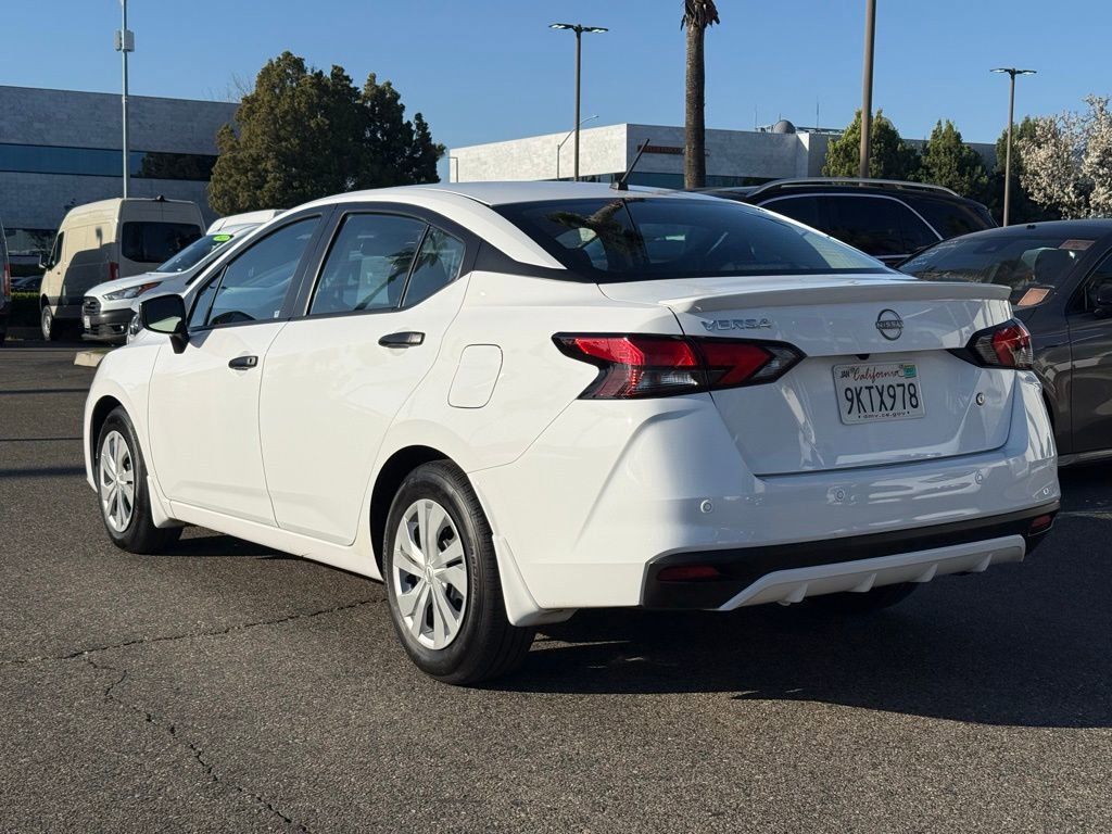 Used 2024 Nissan Versa S w/ Trunk Package image 7