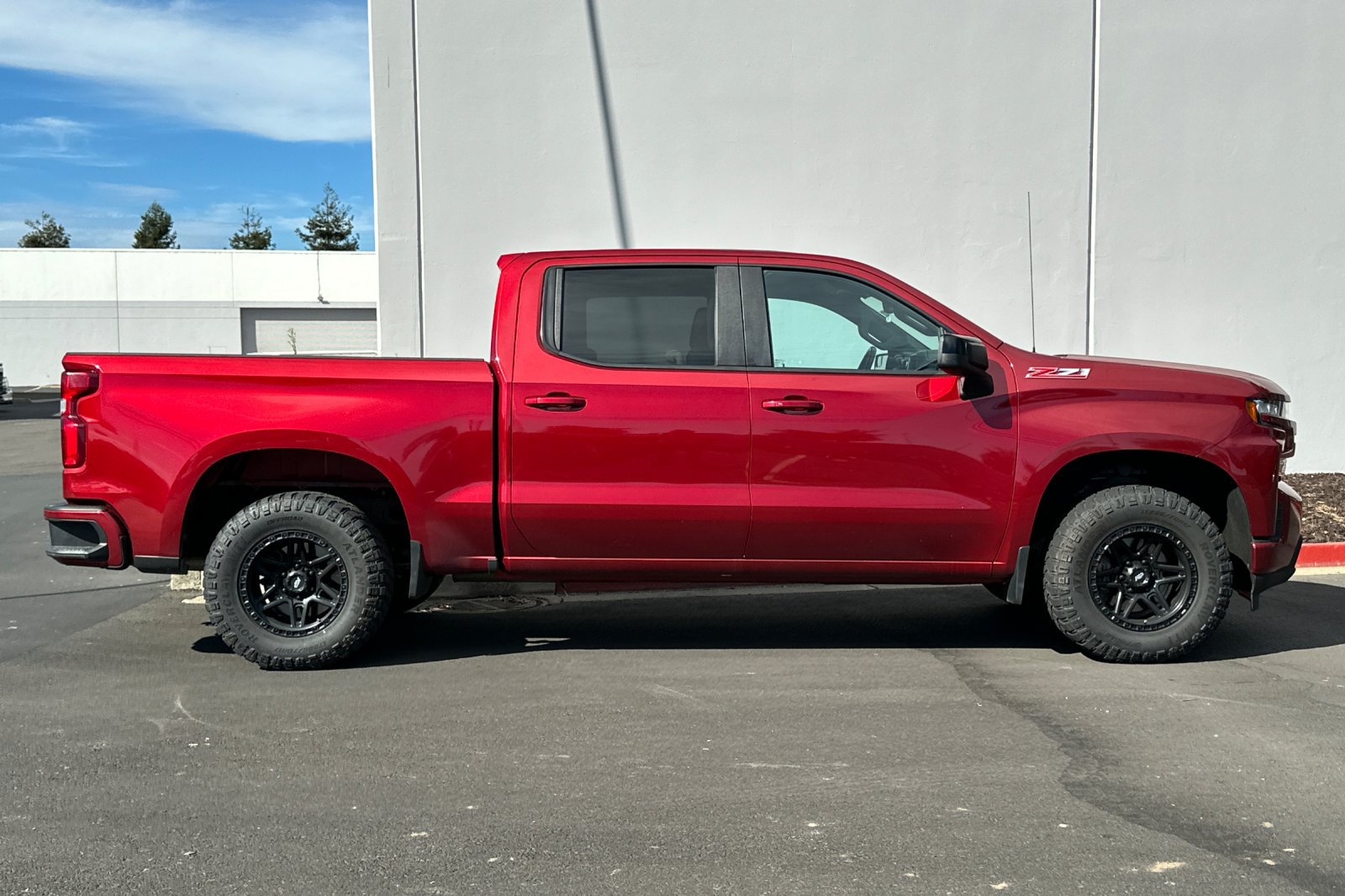 Used 2020 Chevrolet Silverado 1500 RST w/ All-Star Edition AWD/4WD image 3