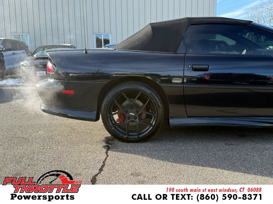 Used 1995 Chevrolet Camaro Z28 RWD image 24