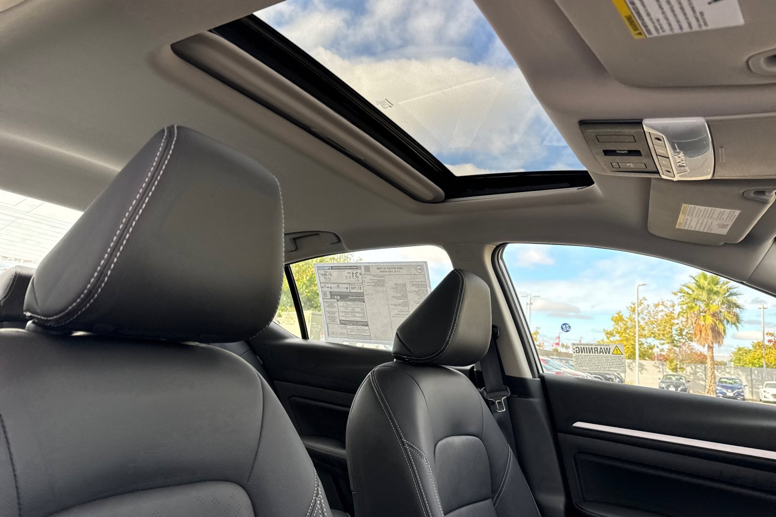 New 2025 Nissan Altima 2.5 SL image 13