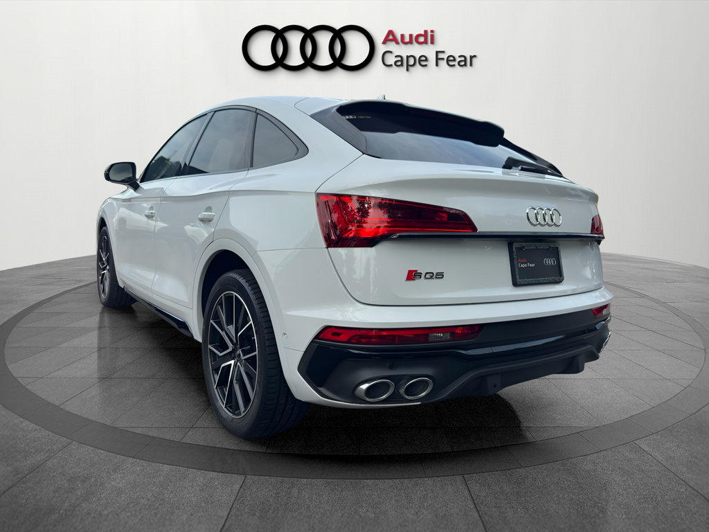 Used 2023 Audi SQ5 Prestige w/ Prestige Package AWD/4WD image 3
