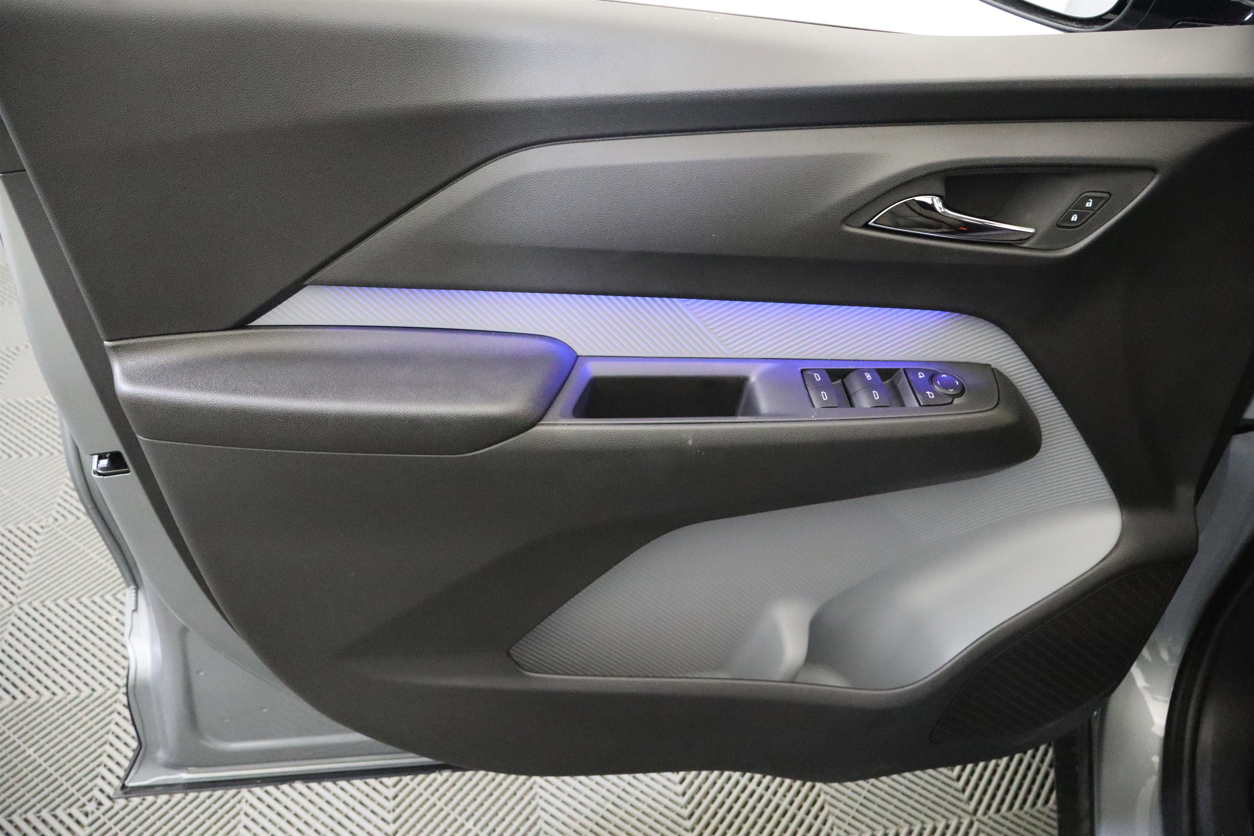 New 2027 Chevrolet Bolt RS w/ Technology Package image 34