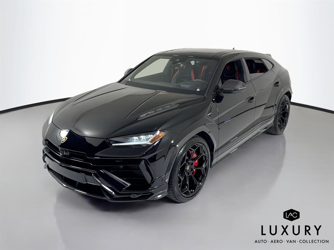 Used 2023 Lamborghini Urus Performante image 3
