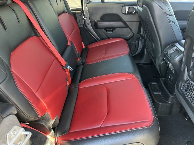 Used 2023 Jeep Wrangler Unlimited Rubicon 4xe AWD/4WD image 14