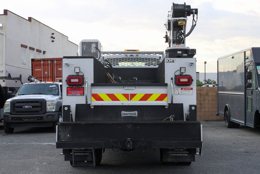 Used 2019 Ford F750 2WD Regular Cab Super Duty image 7