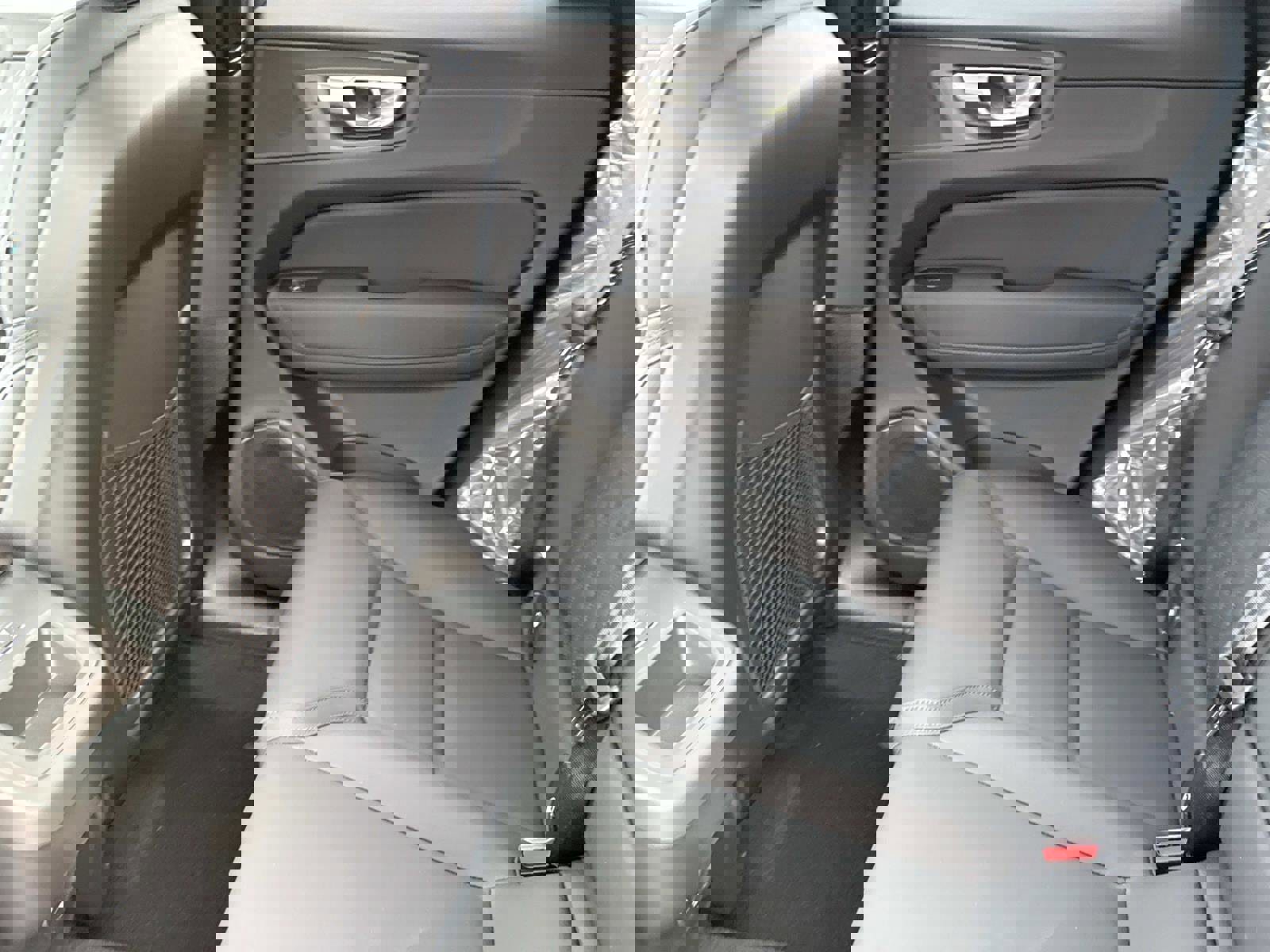 New 2026 Volvo XC60 B5 Plus w/ Climate Package image 12