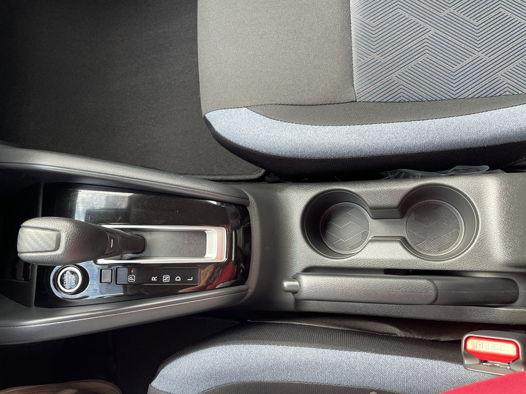 New 2025 Nissan Versa SV image 17