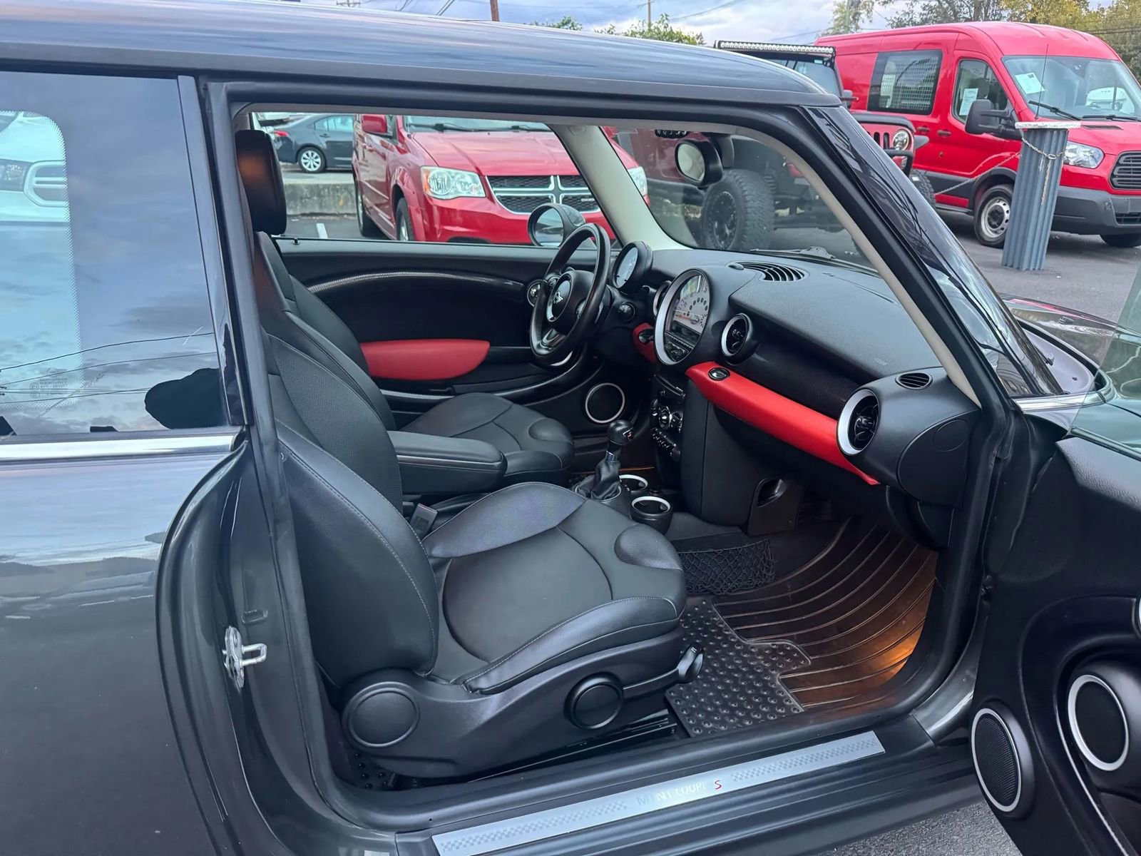 Used 2011 MINI Cooper S image 20