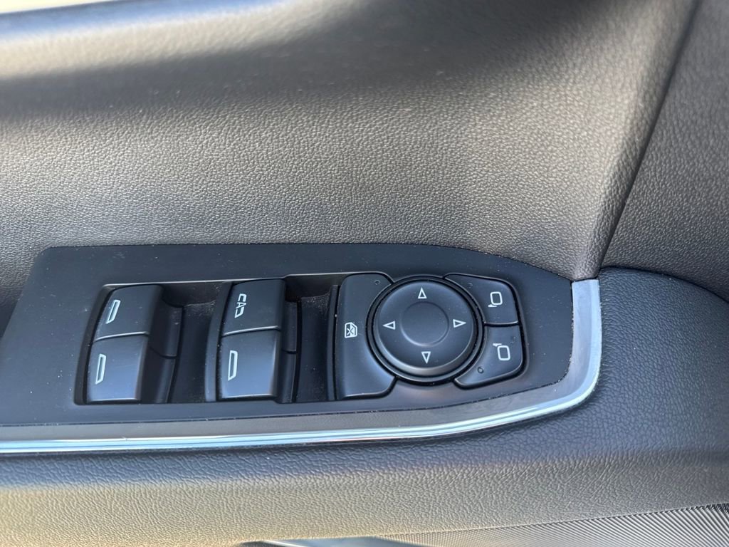 Used 2025 Chevrolet Silverado 1500 LT image 28