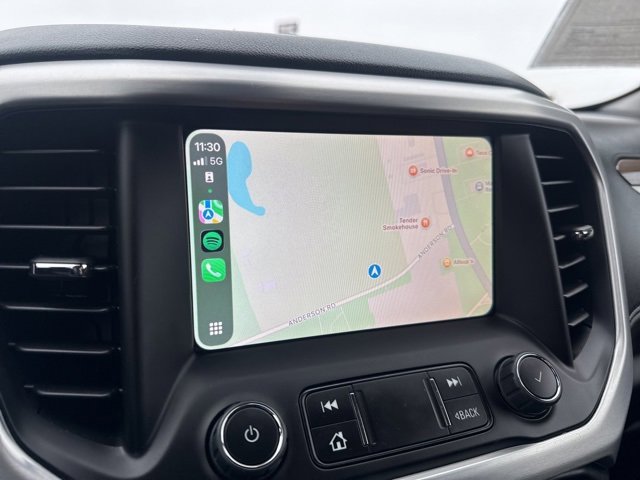 Used 2023 GMC Acadia SLE w/ Driver Convenience Package image 3