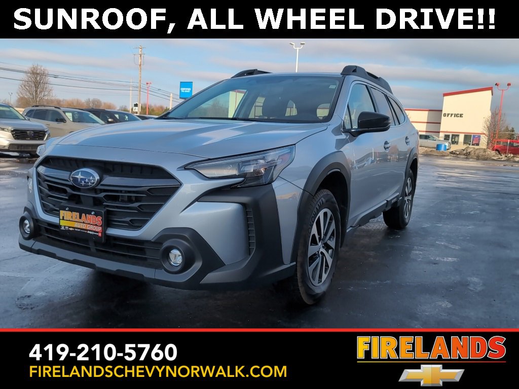 Used 2025 Subaru Outback Premium w/ Popular Package #1A image 10