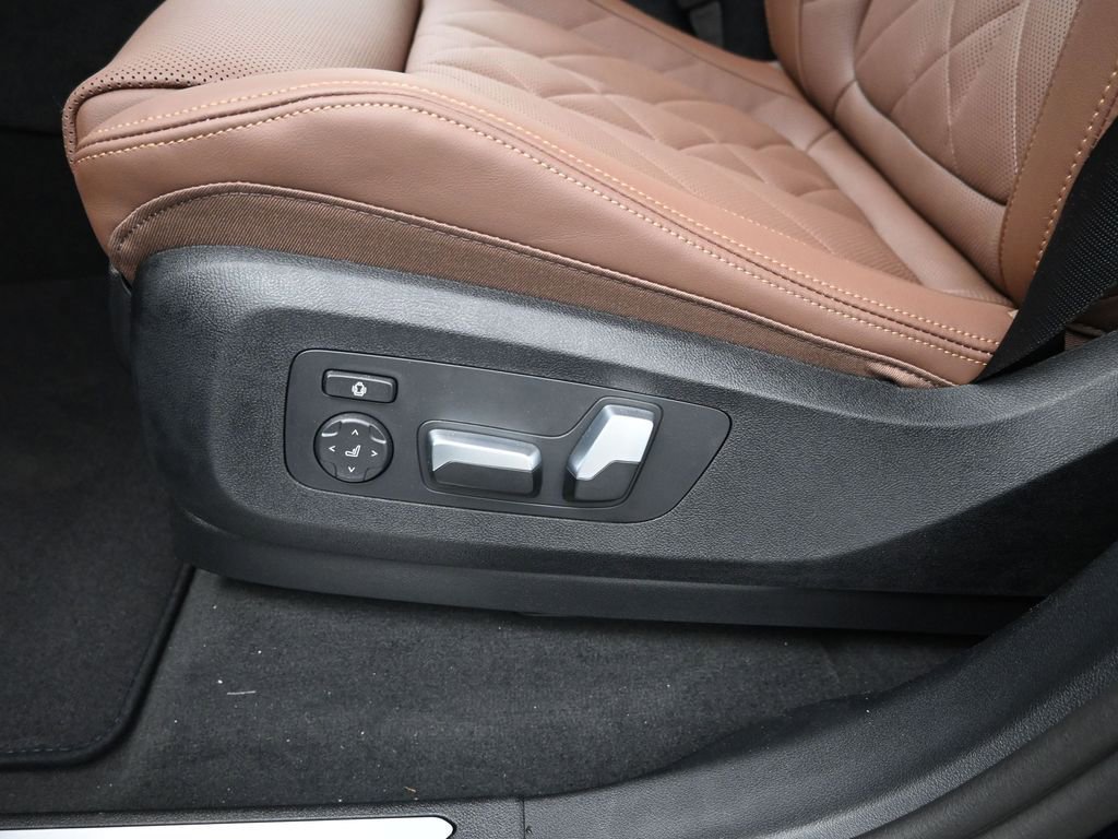 New 2026 BMW X5 xDrive40i AWD/4WD image 14