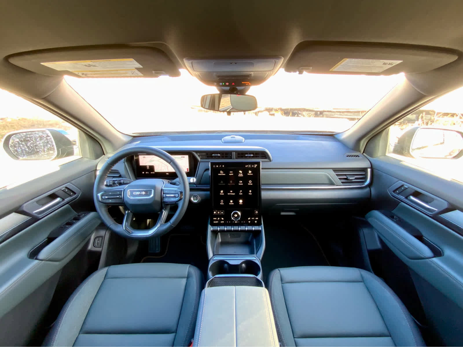 New 2026 GMC Terrain AT4 w/ LPO, Black Badging Package image 31