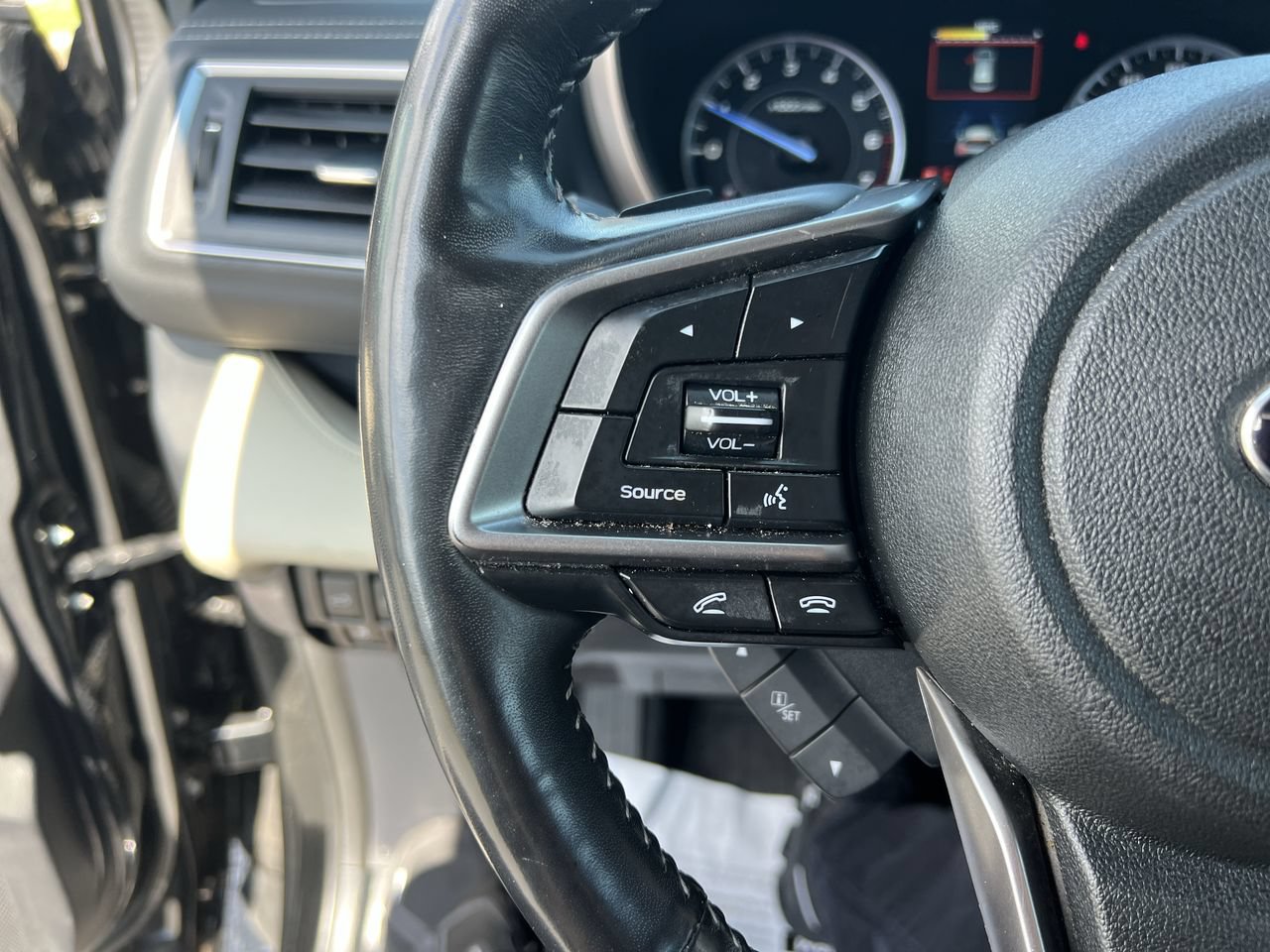Used 2022 Subaru Ascent Touring w/ Popular Package #2A AWD/4WD image 19