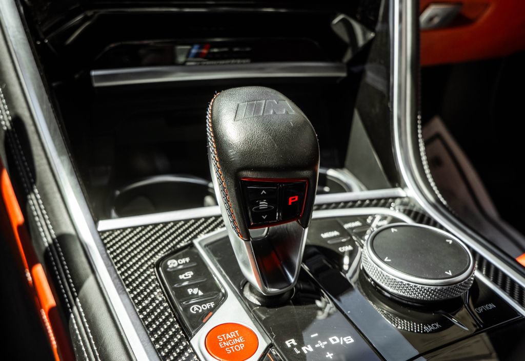 Used 2022 BMW M8 Competition w/ M Carbon Exterior Package AWD/4WD image 10