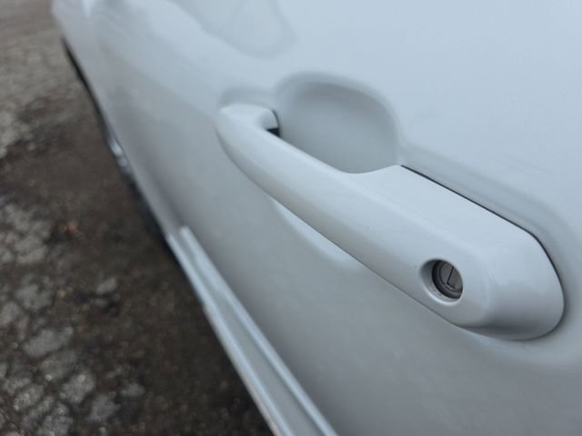 Used 2023 Toyota Highlander Platinum image 30