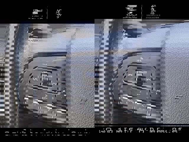 Certified 2024 Cadillac XT4 Premium Luxury image 17