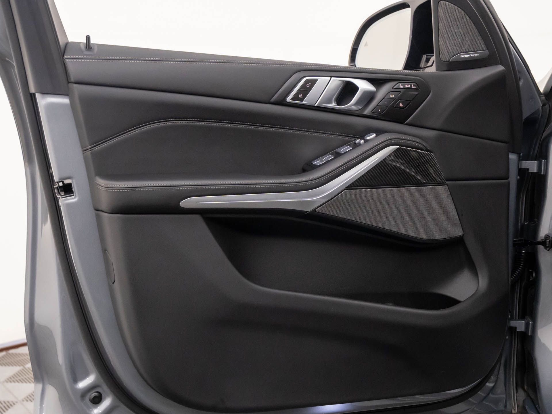 Certified 2024 BMW X7 M60i w/ Climate Comfort Package image 14