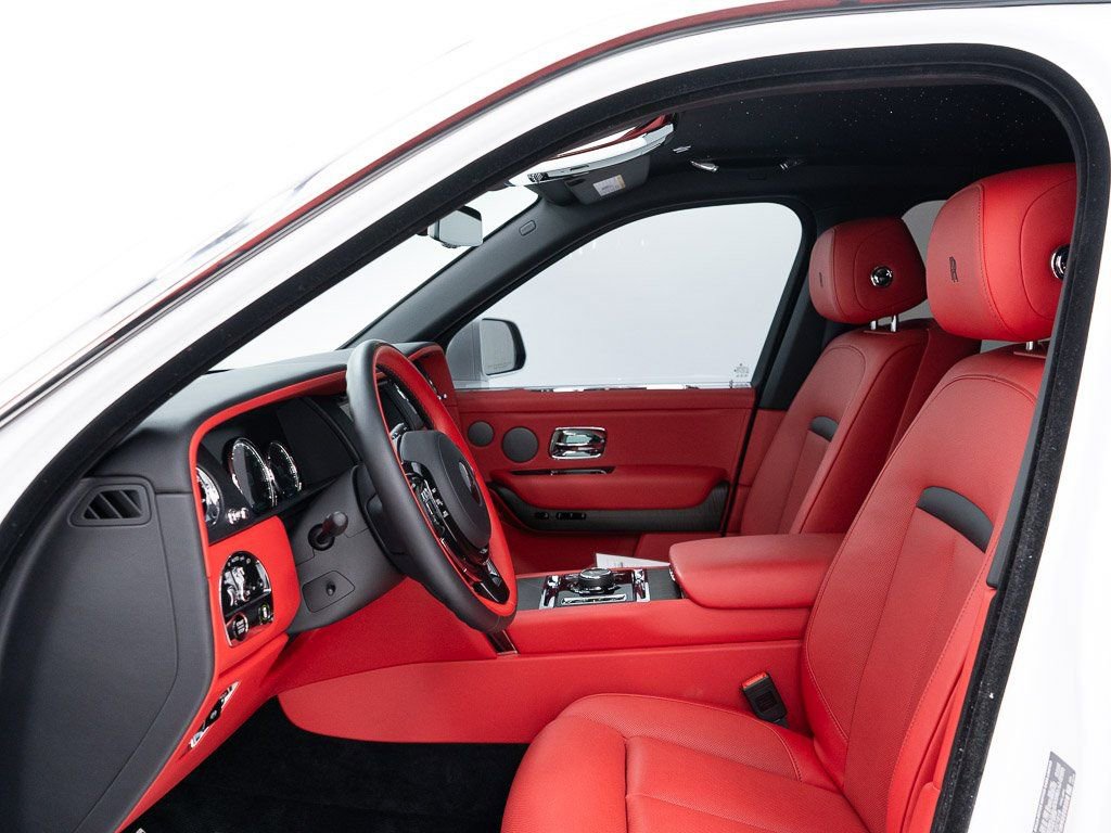 Certified 2024 Rolls-Royce Cullinan image 15