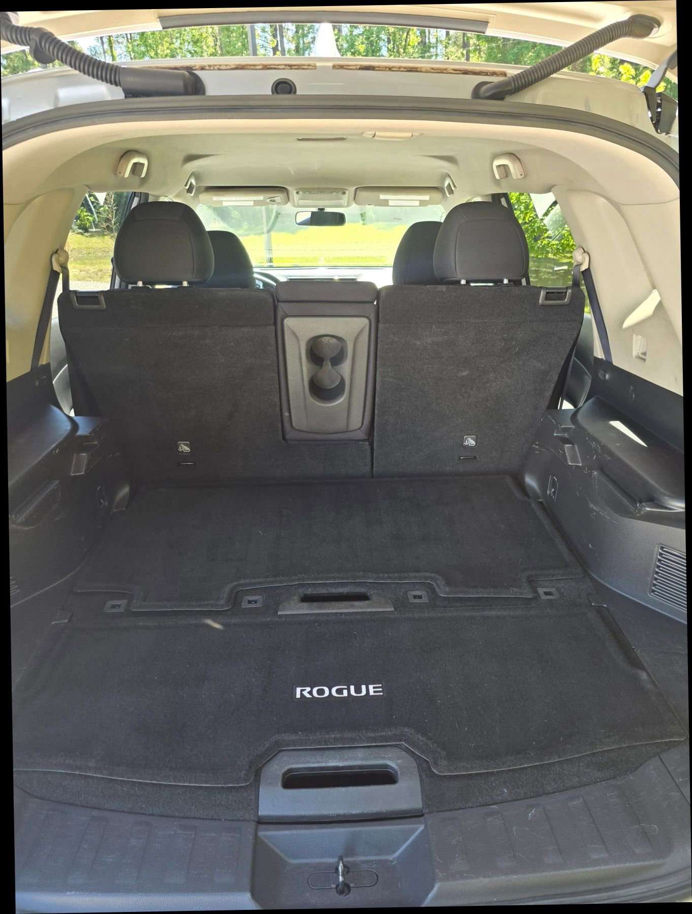 Used 2017 Nissan Rogue SV FWD image 15