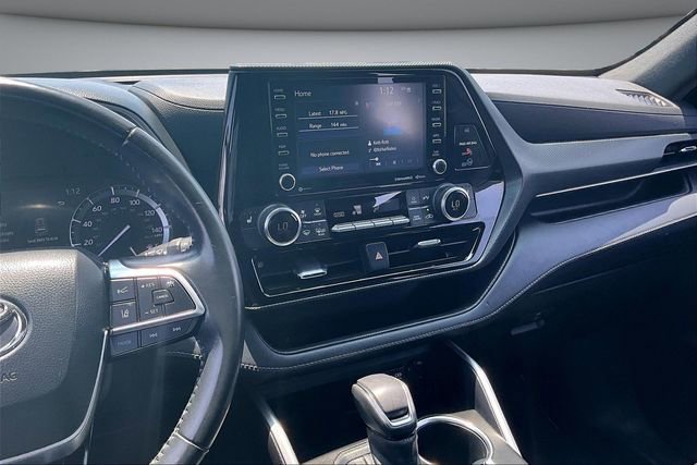 Used 2021 Toyota Highlander XSE FWD image 9