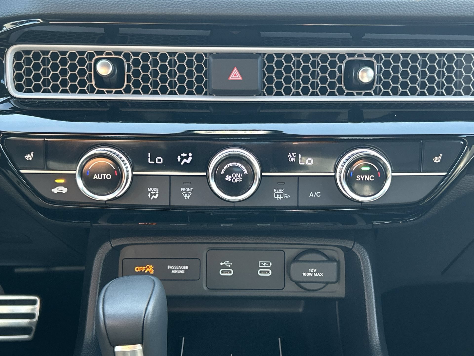 Certified 2025 Honda Civic Sport Touring image 17