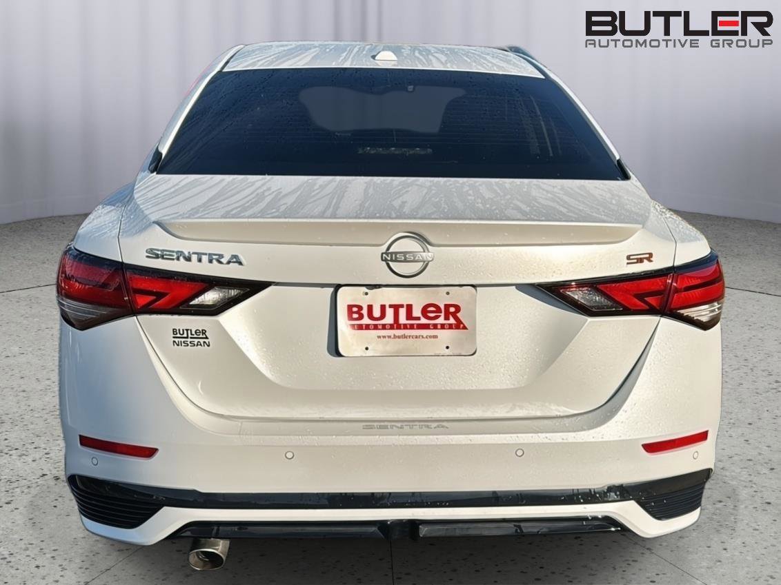 Used 2024 Nissan Sentra SR w/ SR Premium Package image 4