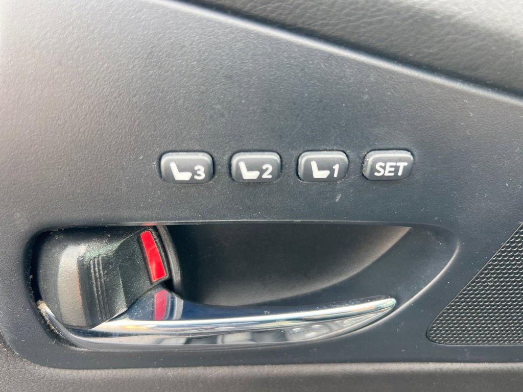 Used 2013 Lexus RX 350 F Sport w/ Navigation Pkg image 27