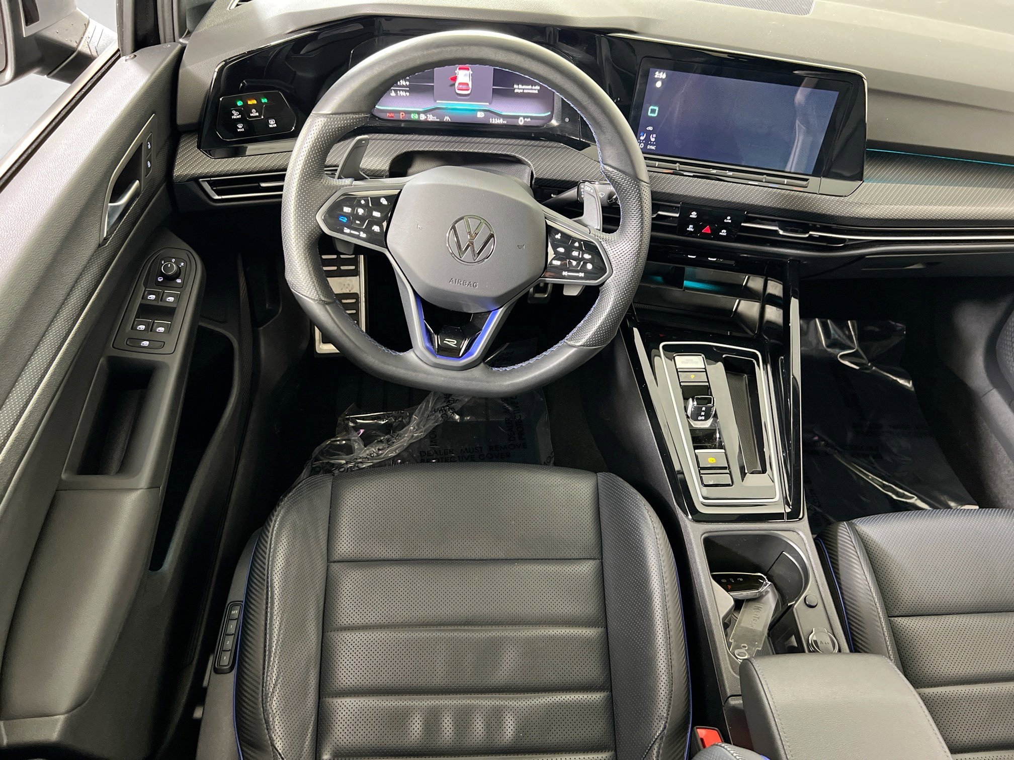 Used 2024 Volkswagen Golf R image 22