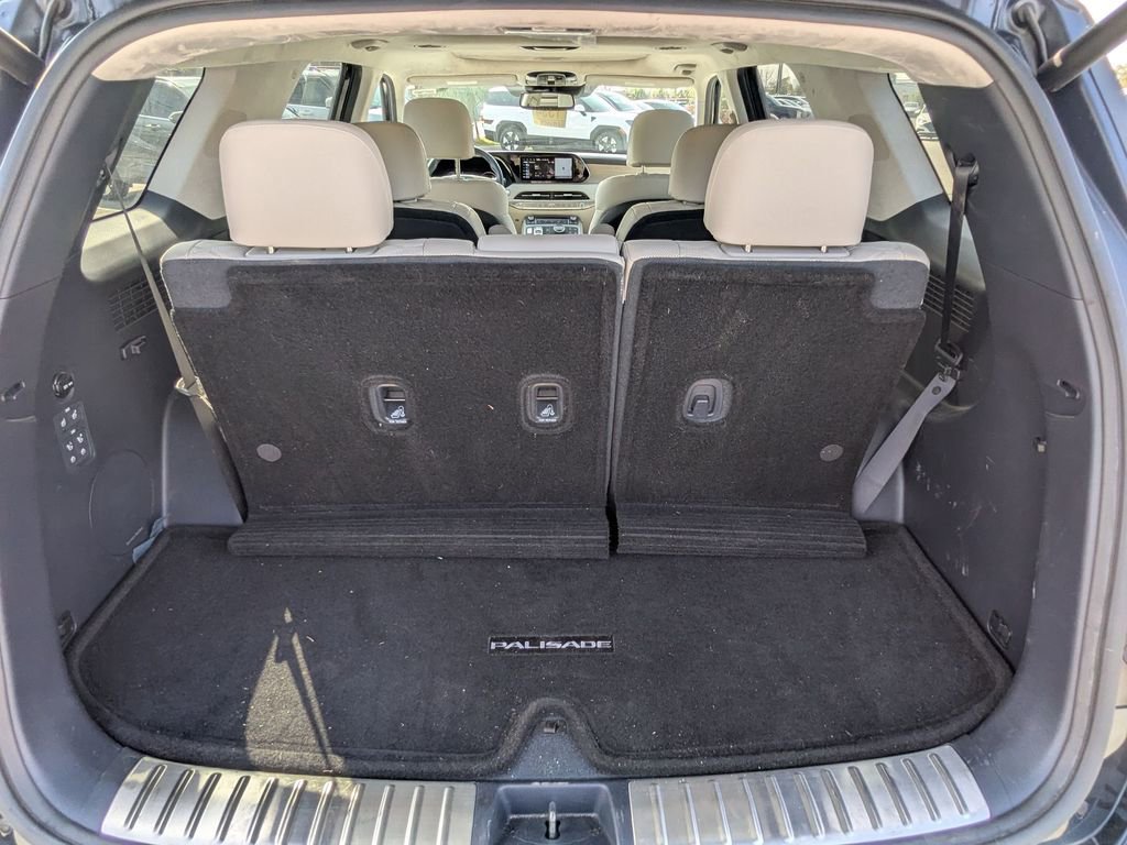 Used 2022 Hyundai Palisade Calligraphy image 6