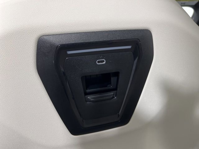 Used 2024 BMW 530i w/ Premium Package image 45