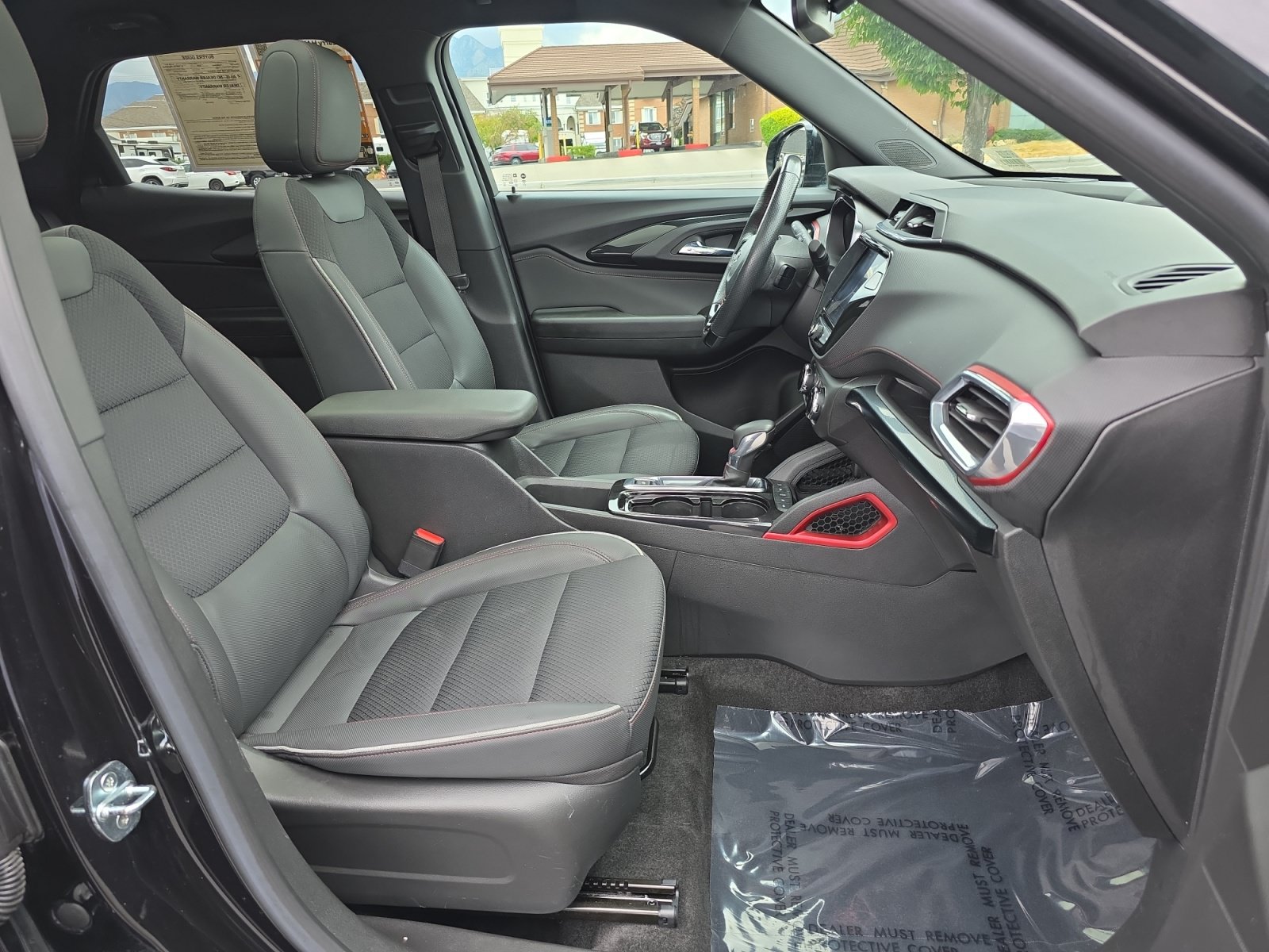 Used 2023 Chevrolet TrailBlazer RS w/ Sun and Liftgate Package AWD/4WD image 31
