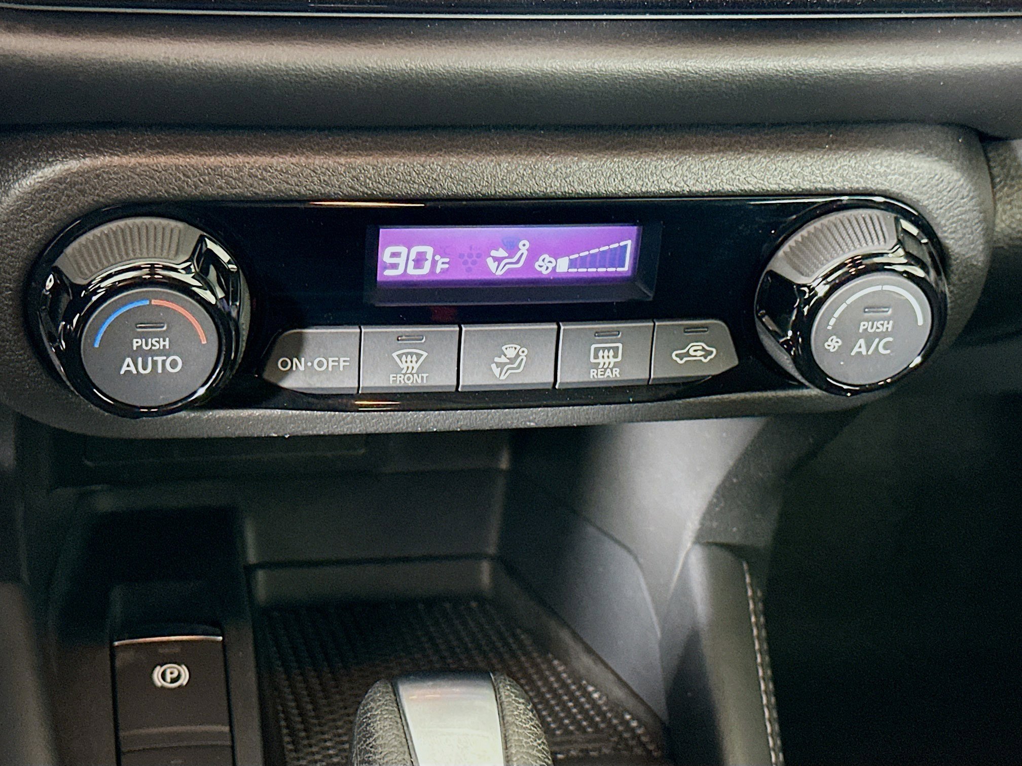 Used 2023 Nissan Kicks SR image 22