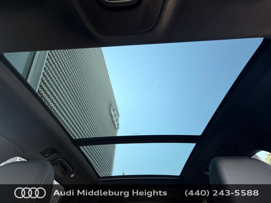 Certified 2025 Audi Q7 3.0T Premium Plus w/ Premium Plus Package AWD/4WD image 26
