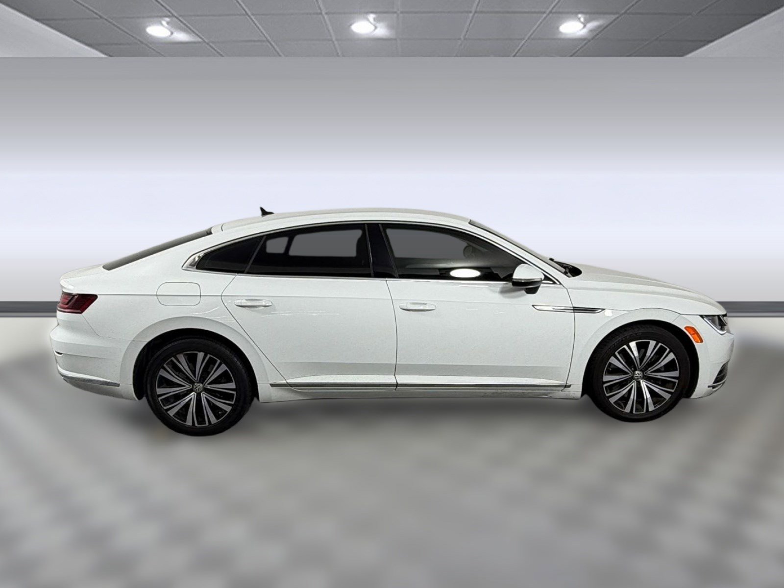 Used 2019 Volkswagen Arteon SE FWD image 8