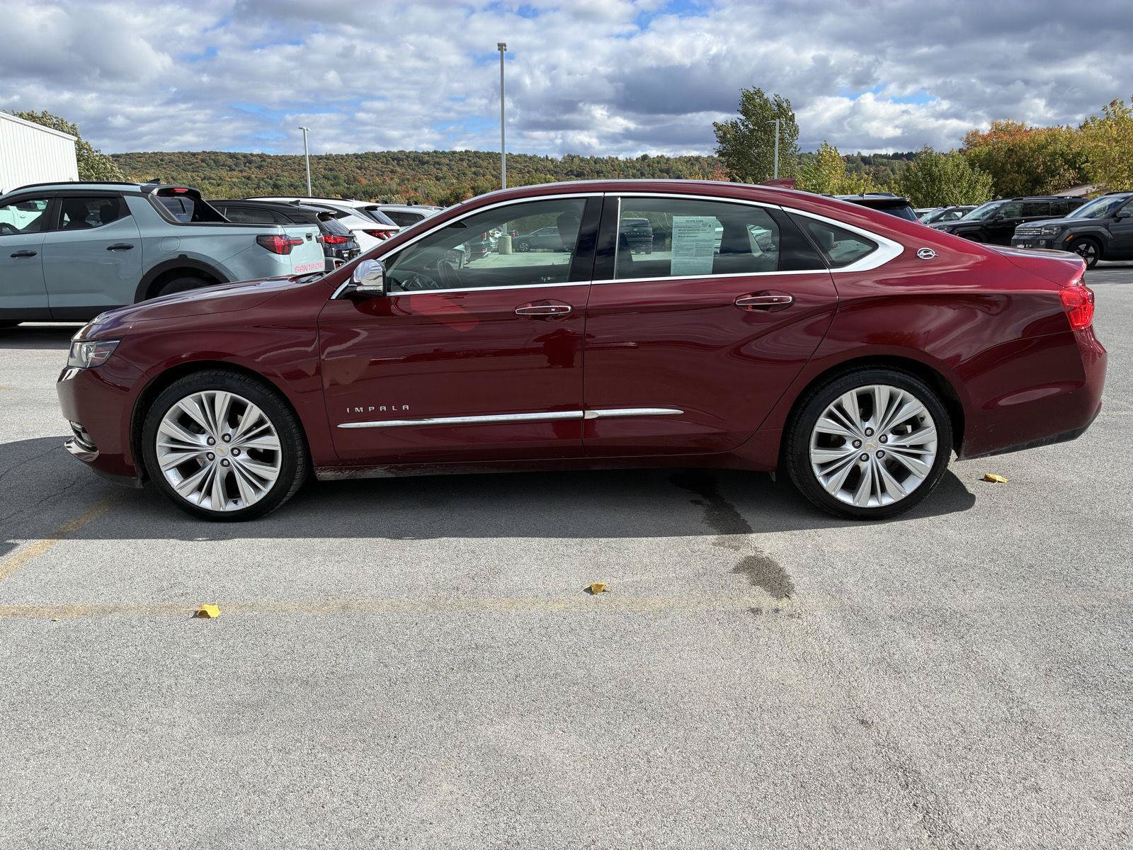 Used 2016 Chevrolet Impala LTZ w/ Enhanced Convenience Package FWD image 4