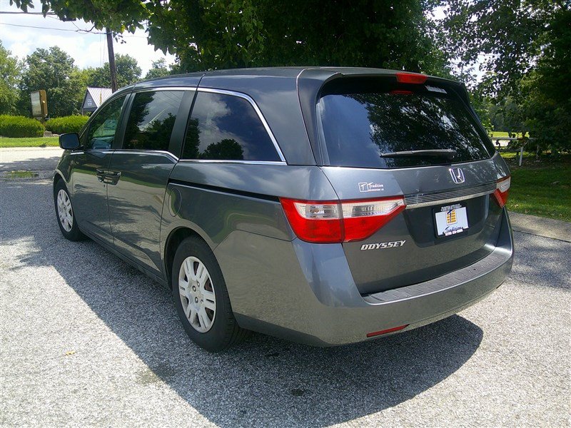 Used 2012 Honda Odyssey LX image 3