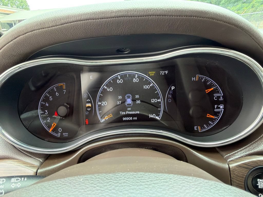 Used 2021 Jeep Grand Cherokee Overland AWD/4WD image 30