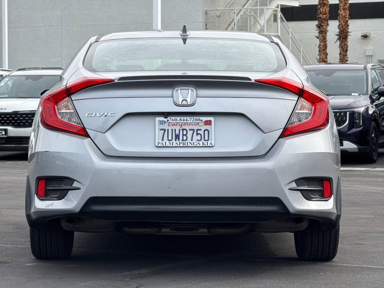 Used 2016 Honda Civic EX-L image 4