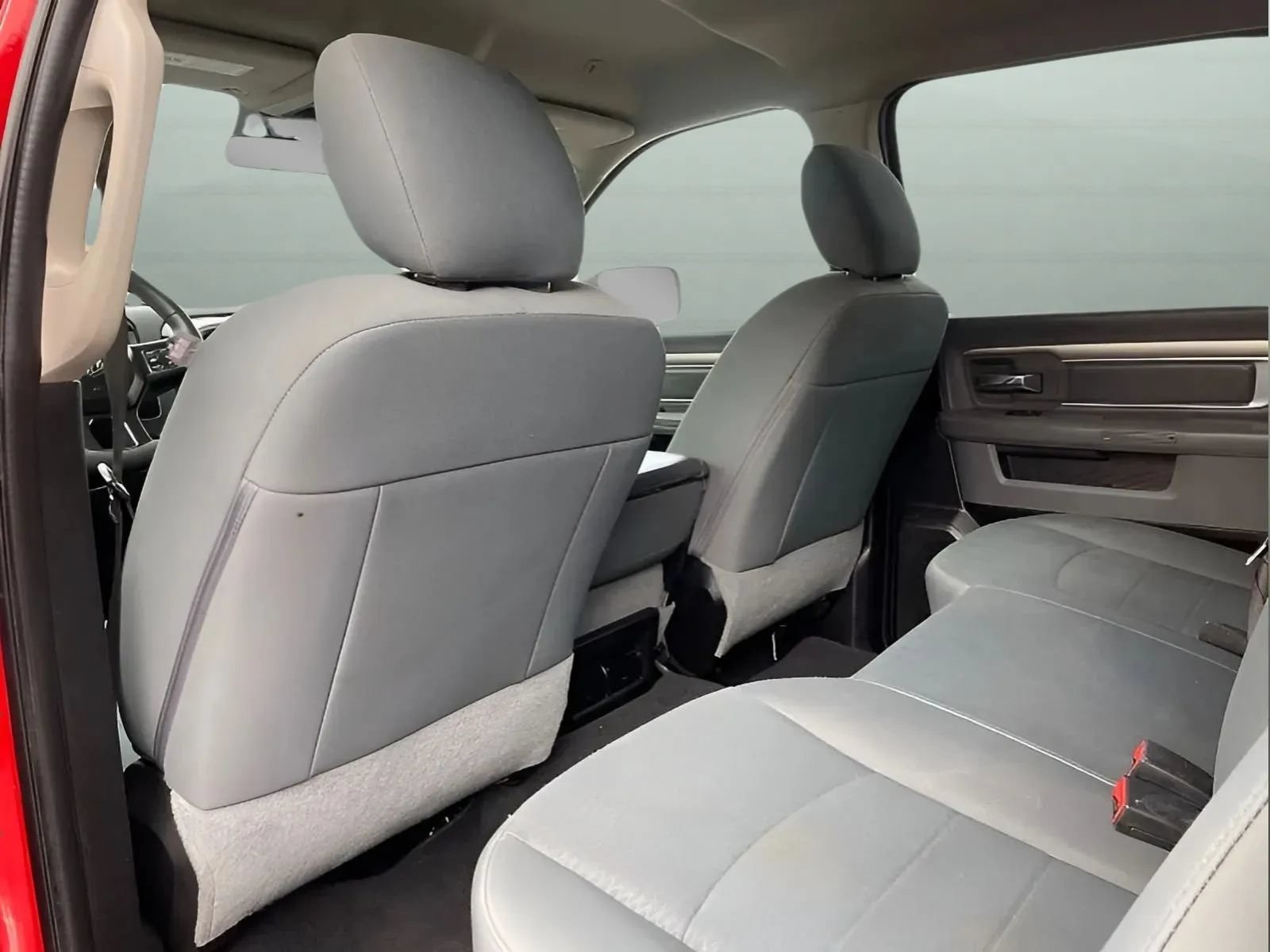 Used 2020 RAM 1500 Classic SLT RWD image 18