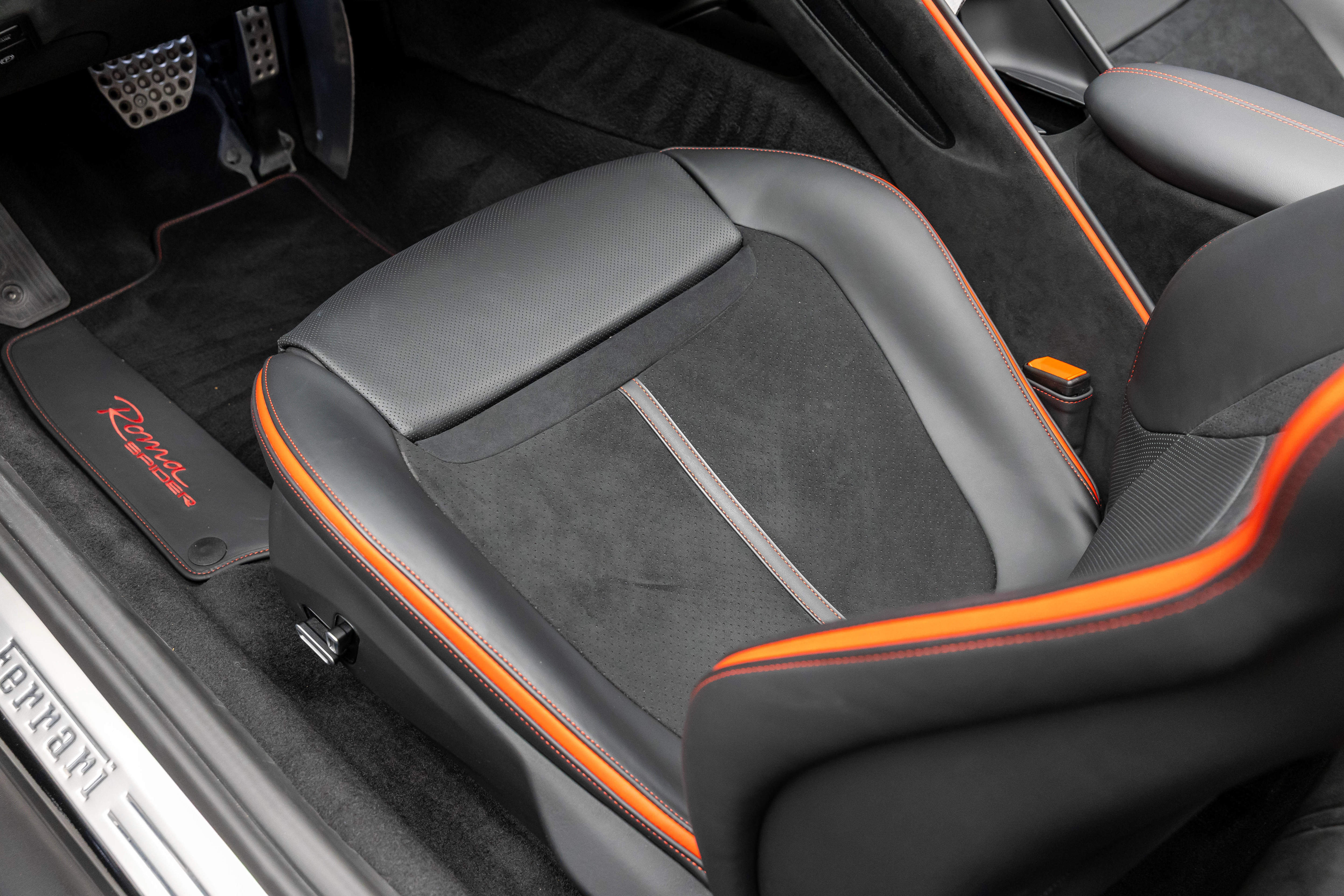 Used 2025 Ferrari Roma Spider RWD image 48