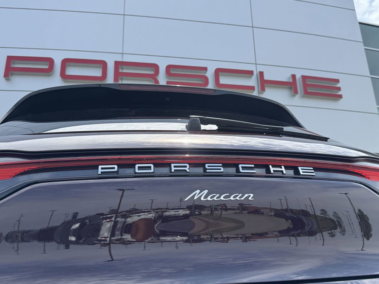 New 2025 Porsche Macan image 12