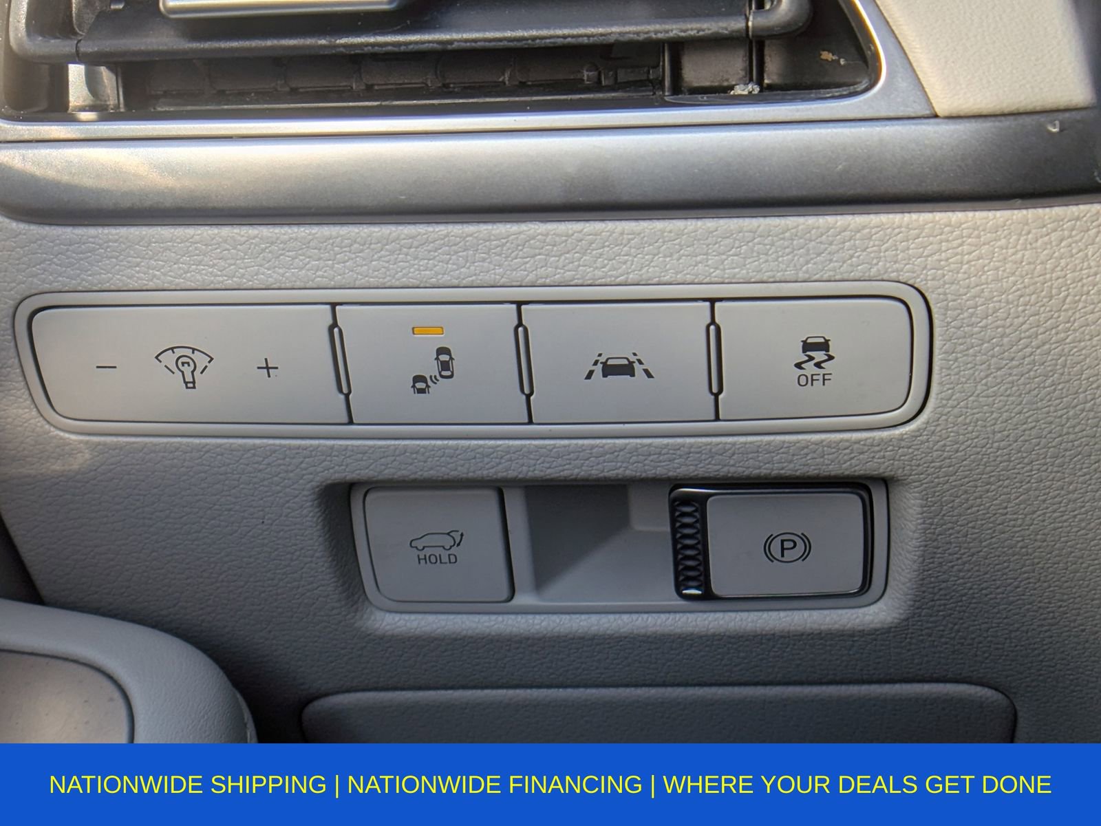 Used 2022 Hyundai Palisade SEL w/ 8P Bench Seat Package image 39